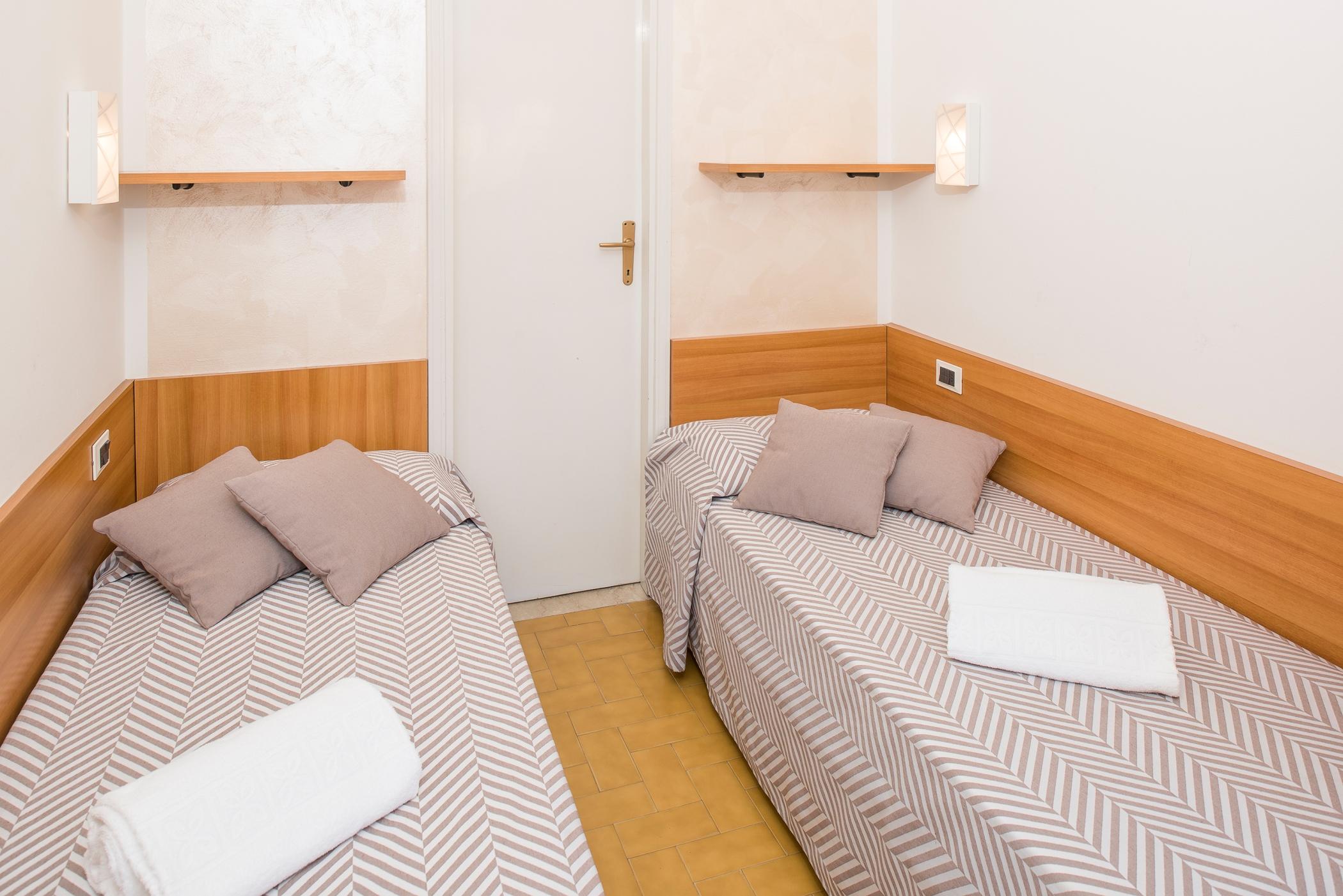 Hotel Taormina Бардолино Екстериор снимка